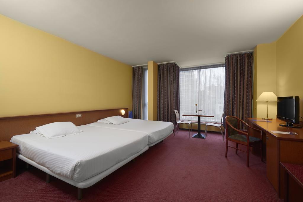 Hotel Брюссель Екстер'єр фото