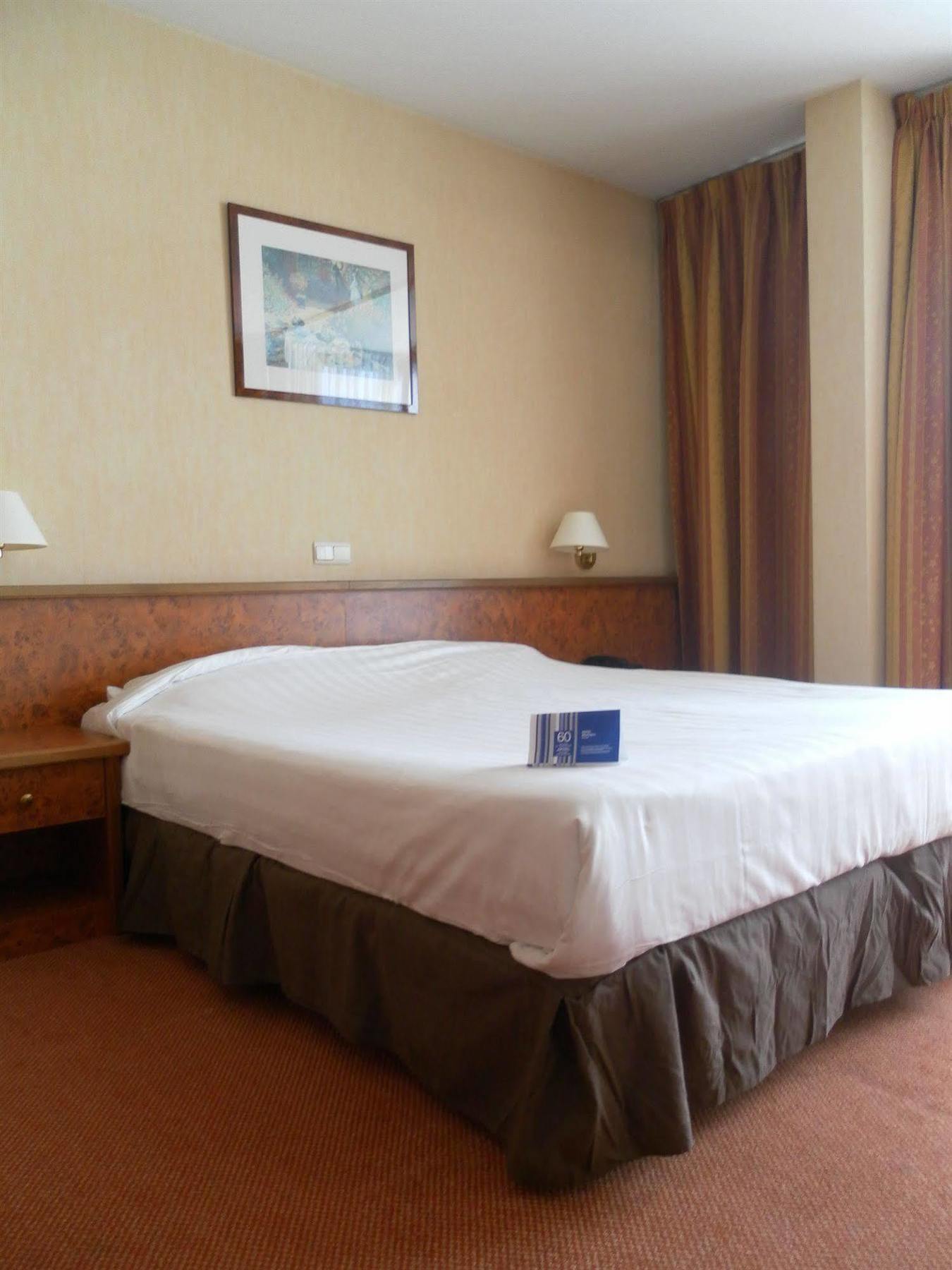 Hotel Брюссель Екстер'єр фото